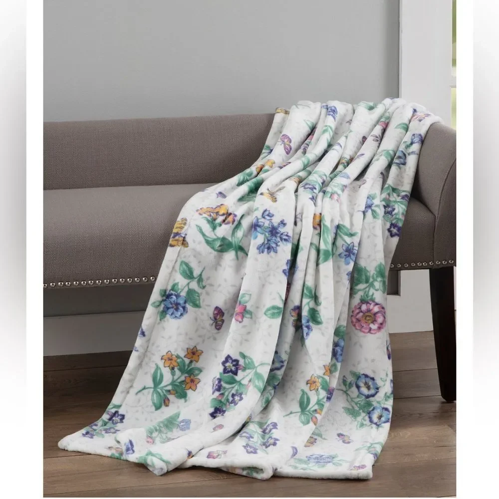 NWT LENOX Floral Oversized Plush Soft Throw Blanket 60”x 70”